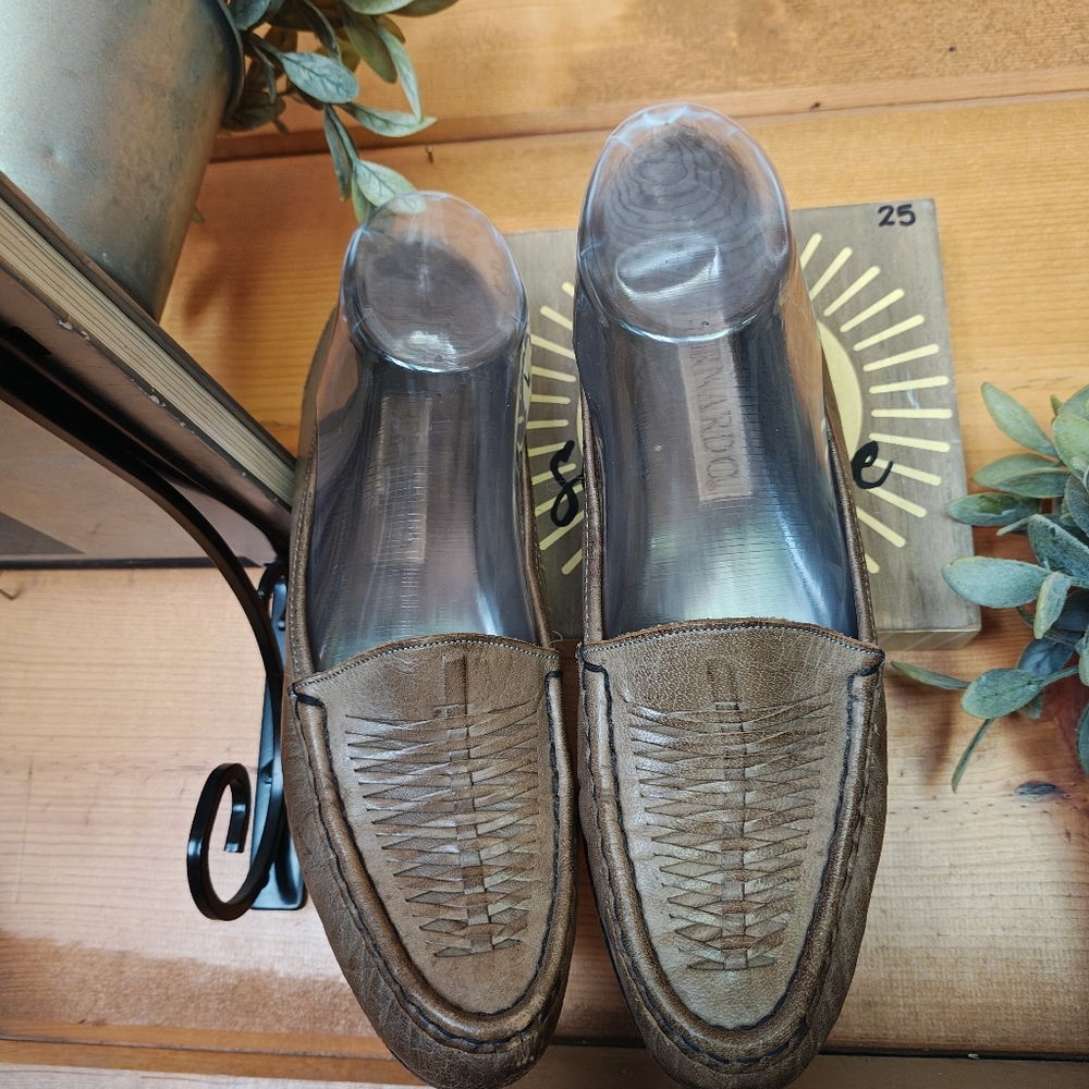 Bernardo Siena Woven Leather Block Heel Loafers Dress Shoes Italy Designer Sz 7M - Picture 7 of 12